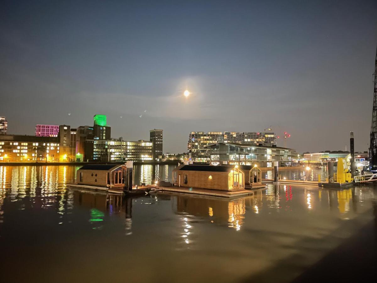 Wikkelboats At Floating Rotterdam Rijnhaven Βίλα Εξωτερικό φωτογραφία