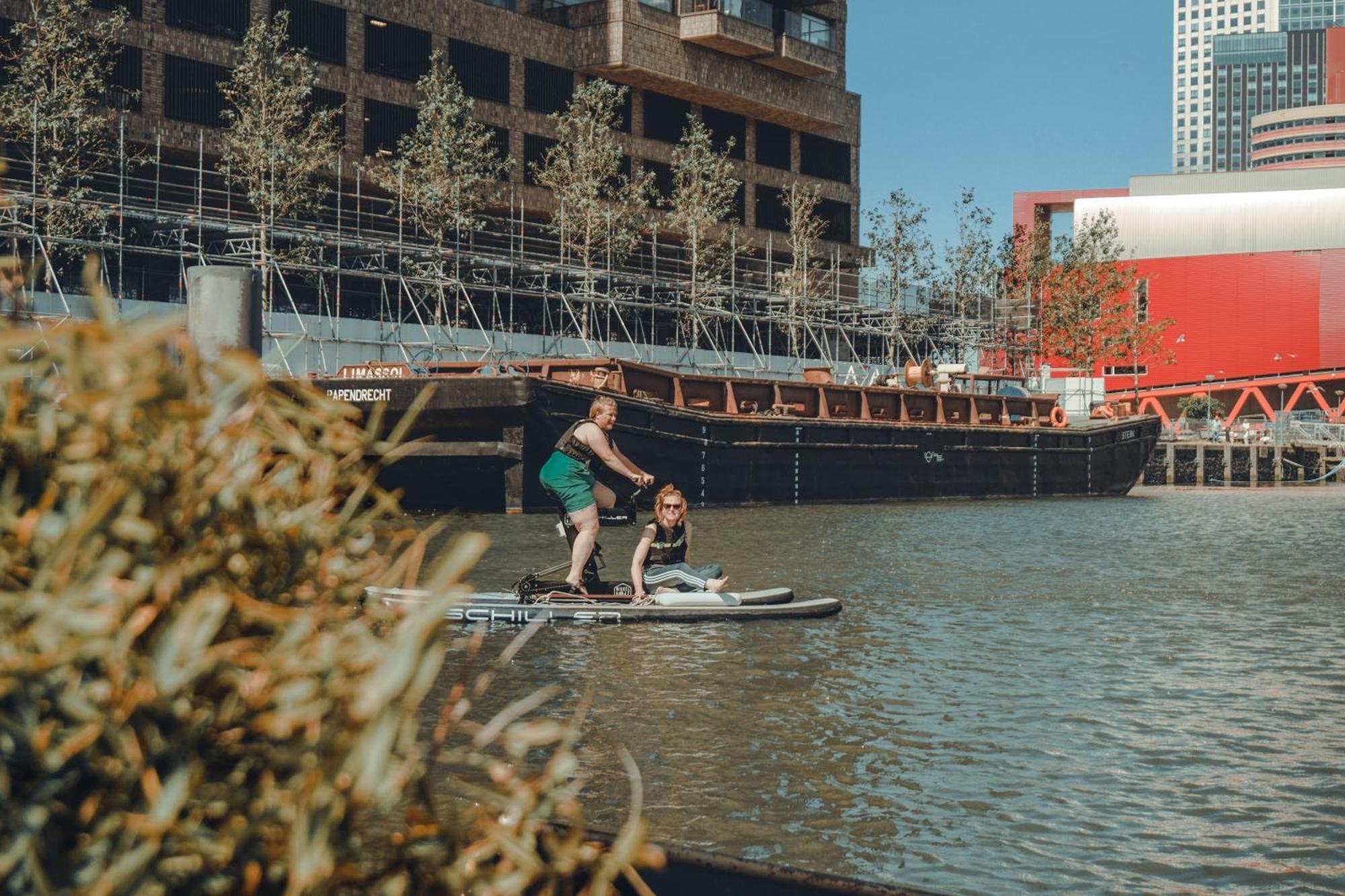 Wikkelboats At Floating Rotterdam Rijnhaven Βίλα Εξωτερικό φωτογραφία